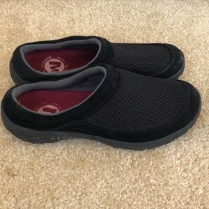 Merrell Air Cushion Women’s Slip Ons Size 8.5